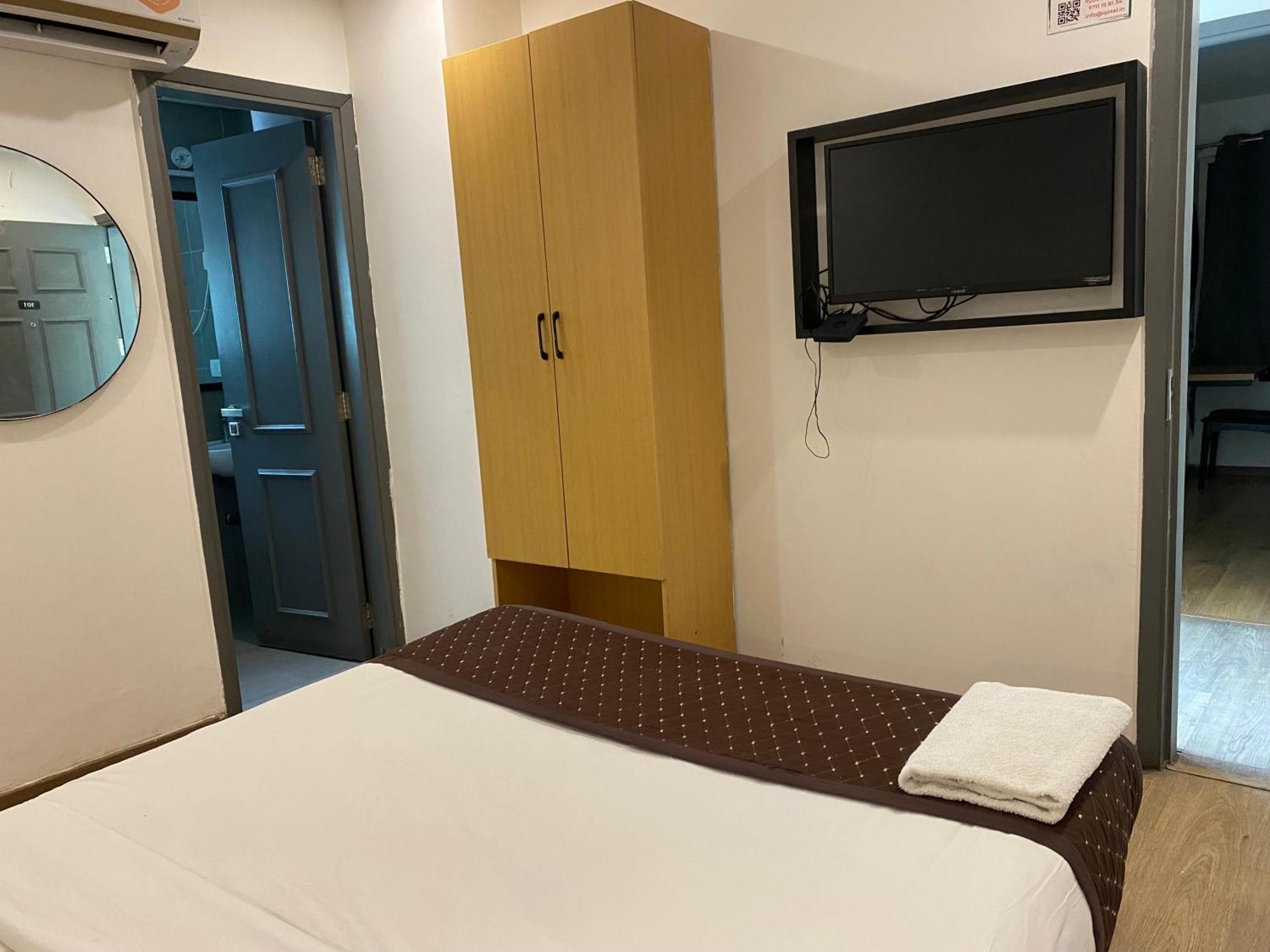 Qotel Hotel Ip Residency East Delhi Preet Vihar Nova Deli Exterior foto